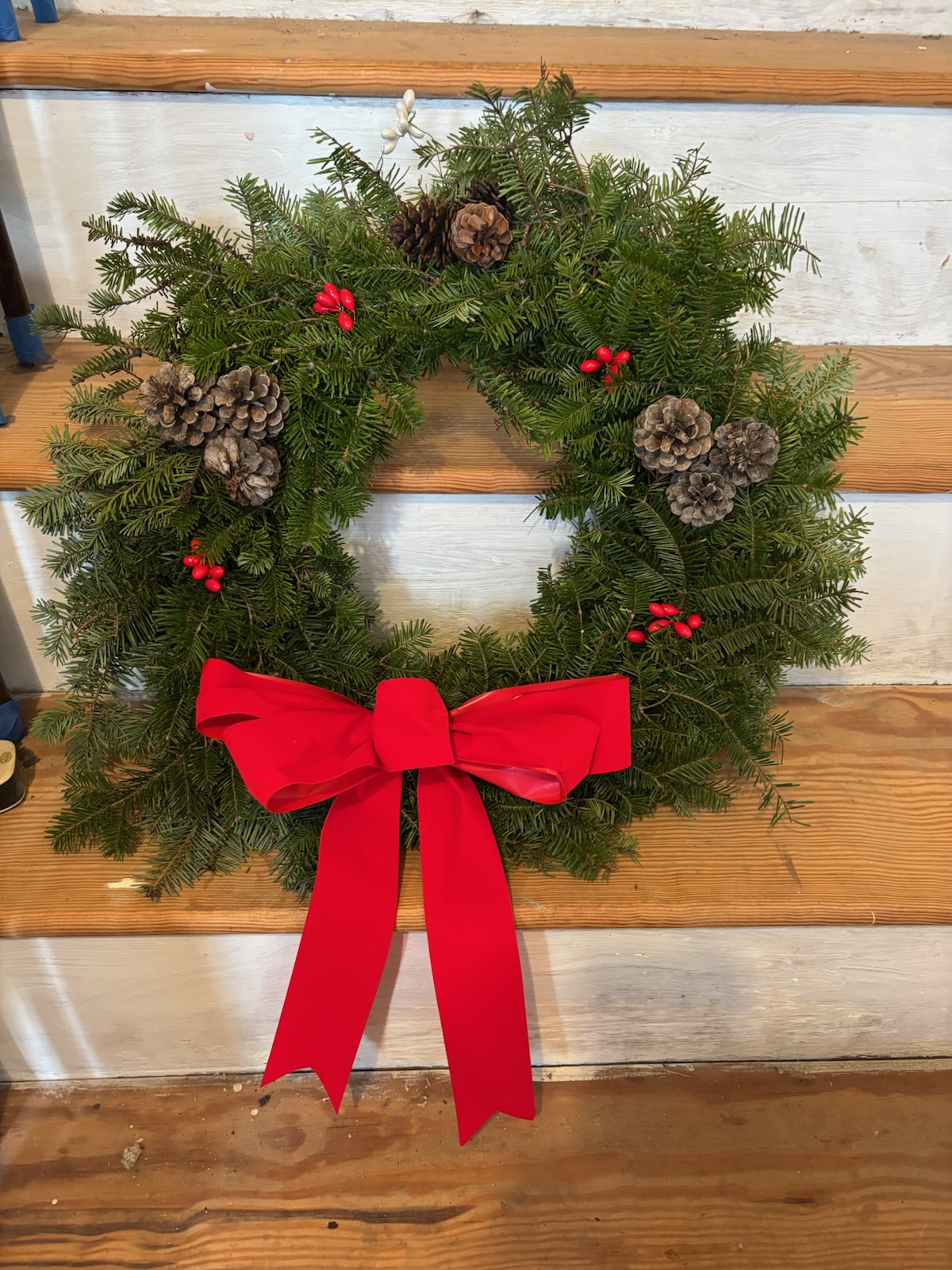 Picture of the wreath you can win